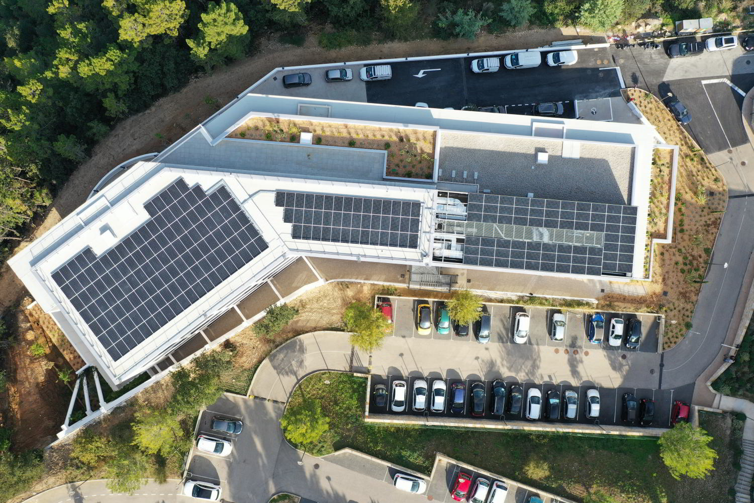 &copy;Kardham_Valimmo_Partenariat Mazzares Architectes_Biot Sophia Antipolis_Photo Remy Schejbal